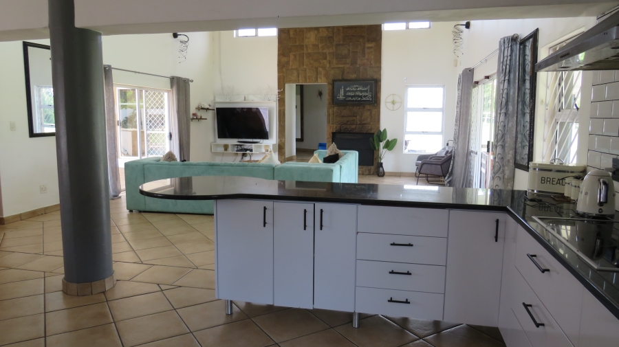 4 Bedroom Property for Sale in Firlands Western Cape